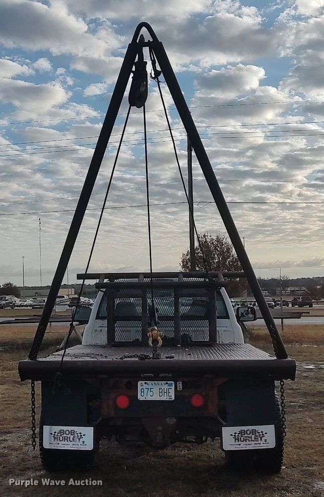 image for item MM9866 2001 Dodge Ram 3500 winch truck