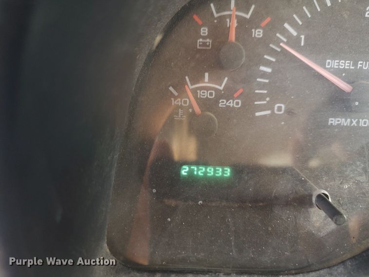 image for item MM9866 2001 Dodge Ram 3500 winch truck