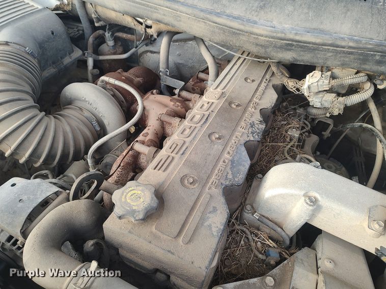 image for item MM9866 2001 Dodge Ram 3500 winch truck