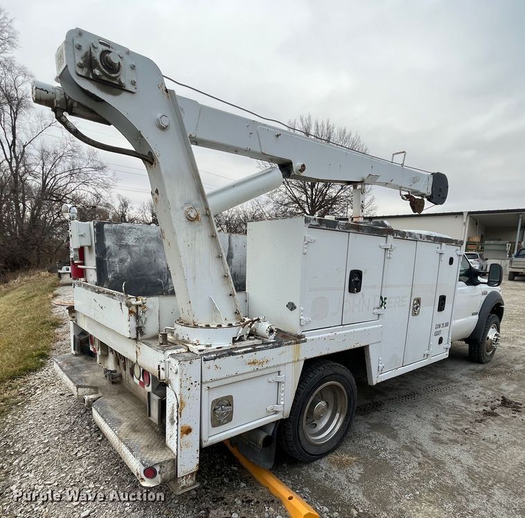 image for item MN9490 2005 Ford F550 Super Duty  utility / service truck