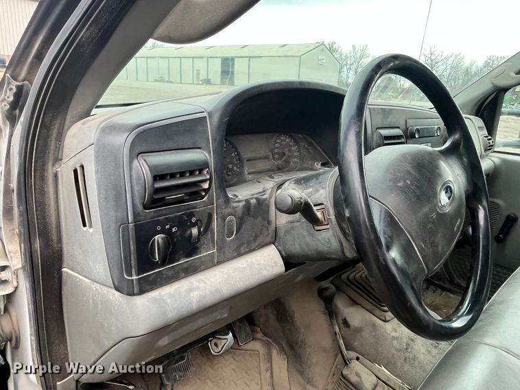 image for item MN9490 2005 Ford F550 Super Duty  utility / service truck