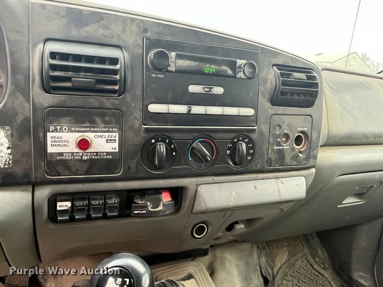 image for item MN9490 2005 Ford F550 Super Duty  utility / service truck
