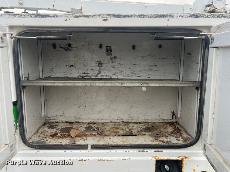 image for item MN9490 2005 Ford F550 Super Duty  utility / service truck