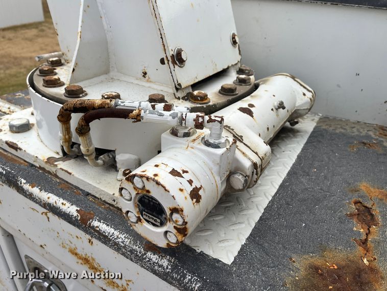 image for item MN9490 2005 Ford F550 Super Duty  utility / service truck