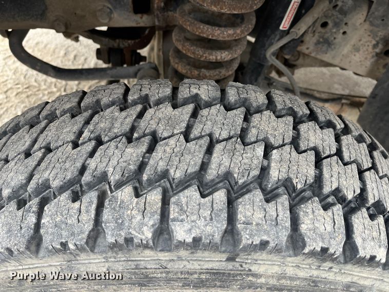 image for item MN9490 2005 Ford F550 Super Duty  utility / service truck