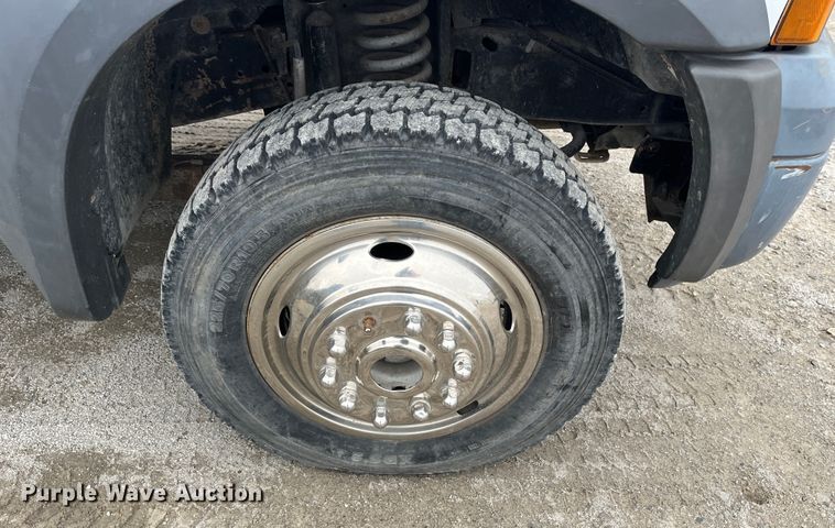 image for item MN9490 2005 Ford F550 Super Duty  utility / service truck