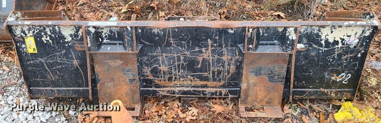 image for item JG9611 Skid steer bucket