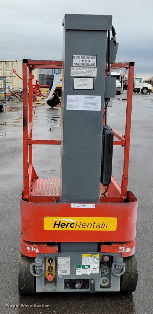 image for item JY9970 2016 Skyjack SJ12 vertical lift