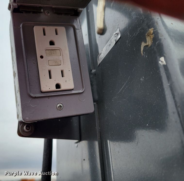 image for item JY9970 2016 Skyjack SJ12 vertical lift