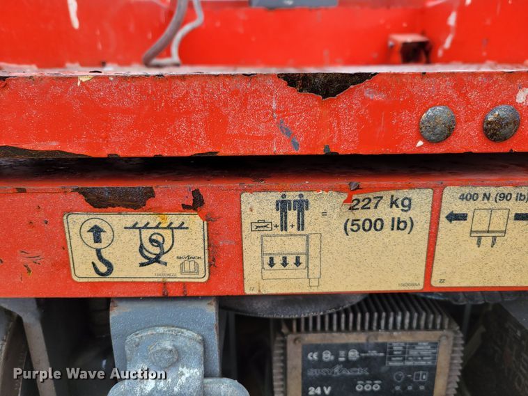 image for item JY9970 2016 Skyjack SJ12 vertical lift