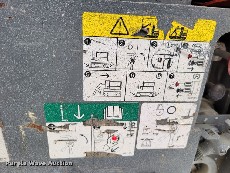 image for item JY9970 2016 Skyjack SJ12 vertical lift