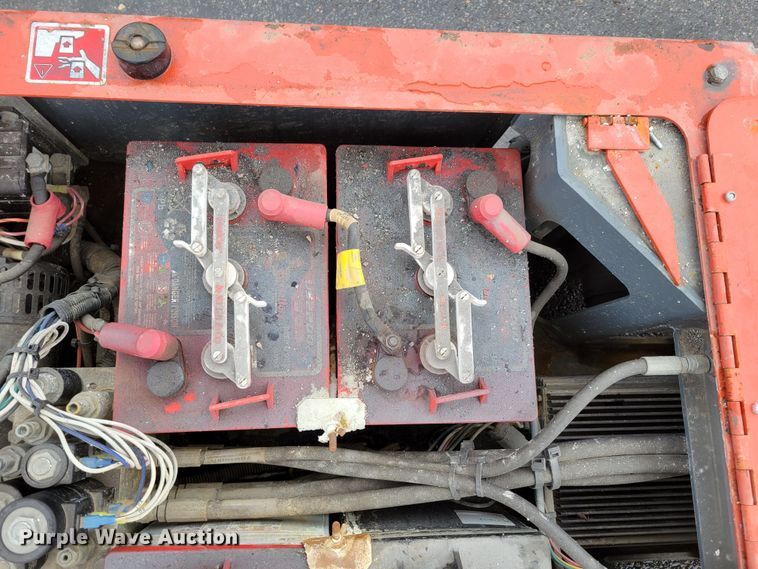 image for item JY9970 2016 Skyjack SJ12 vertical lift