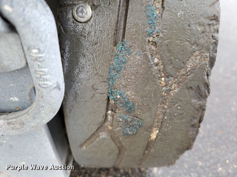 image for item JY9970 2016 Skyjack SJ12 vertical lift