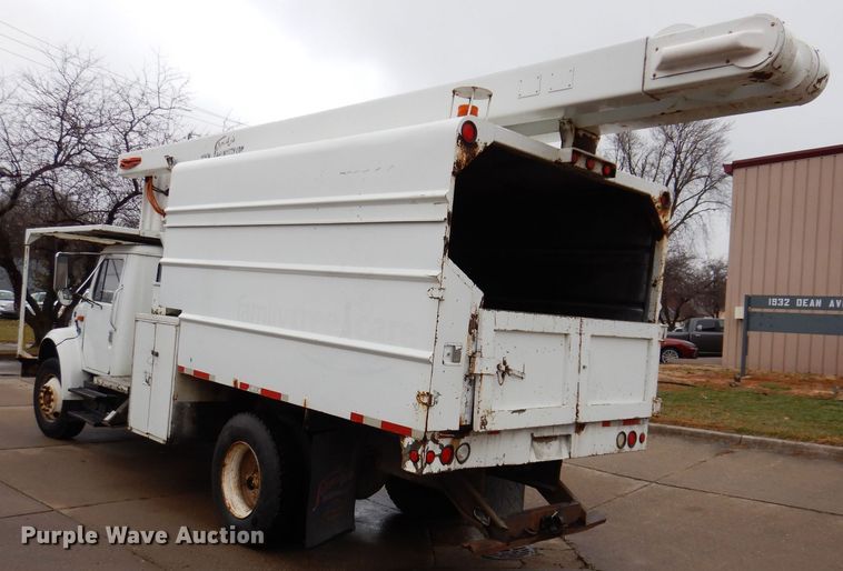 image for item KW9563 2000 International 4700  forestry bucket truck