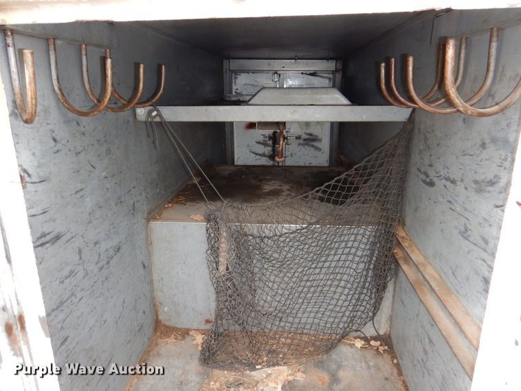 image for item KW9563 2000 International 4700  forestry bucket truck