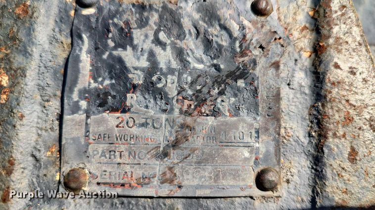 image for item LK9432 P&H Omega 18  crane