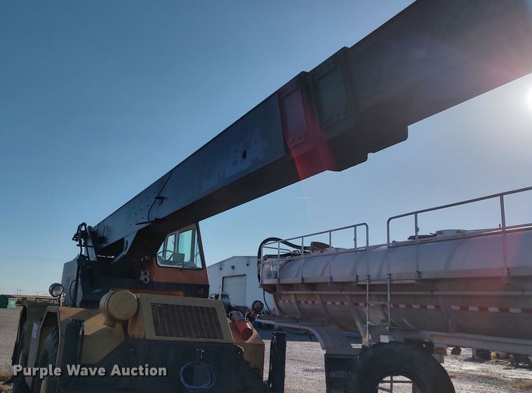 image for item LK9432 P&H Omega 18  crane