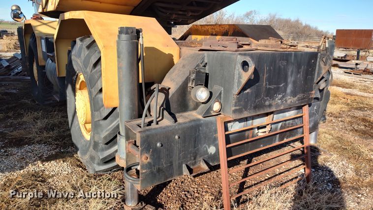 image for item LK9432 P&H Omega 18  crane