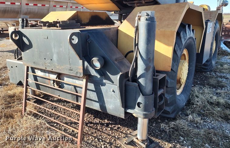 image for item LK9432 P&H Omega 18  crane