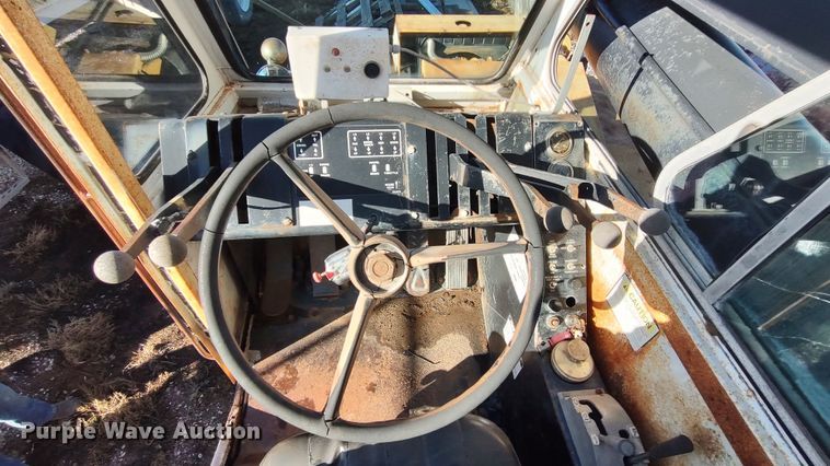 image for item LK9432 P&H Omega 18  crane