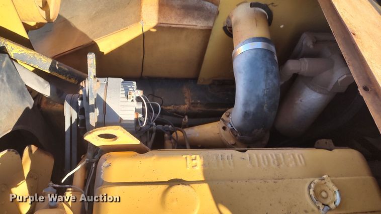 image for item LK9432 P&H Omega 18  crane