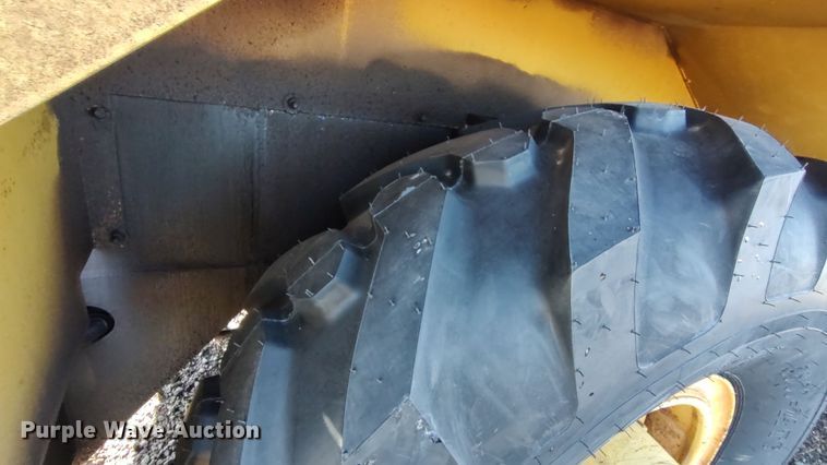 image for item LK9432 P&H Omega 18  crane