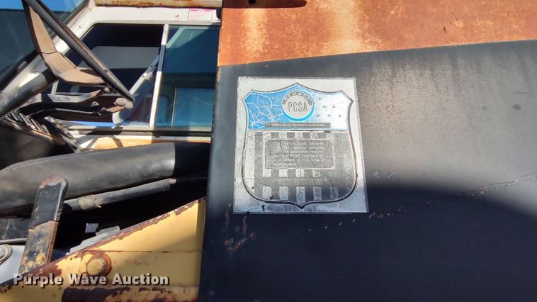 image for item LK9432 P&H Omega 18  crane