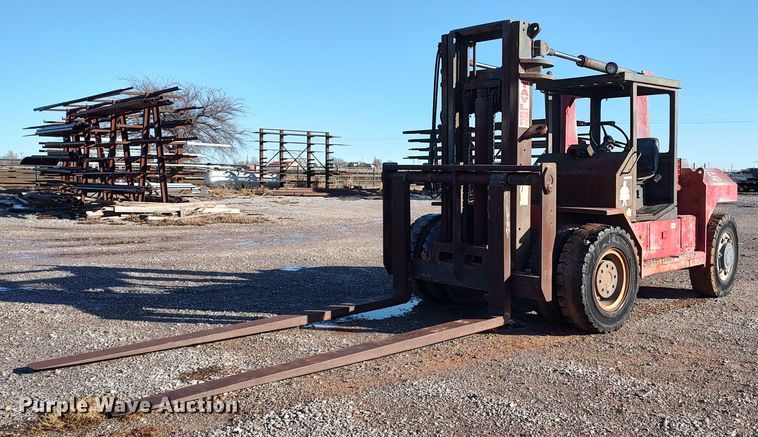 image for item LK9433 1978 Taylor  TY-300-S  forklift