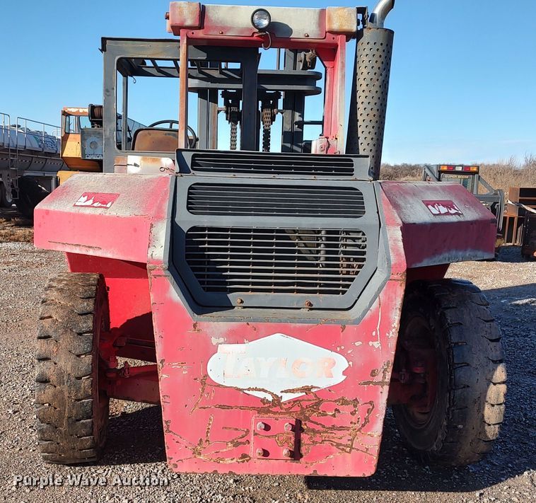 image for item LK9433 1978 Taylor  TY-300-S  forklift