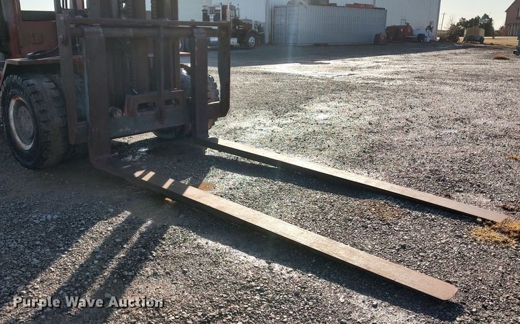 image for item LK9433 1978 Taylor  TY-300-S  forklift