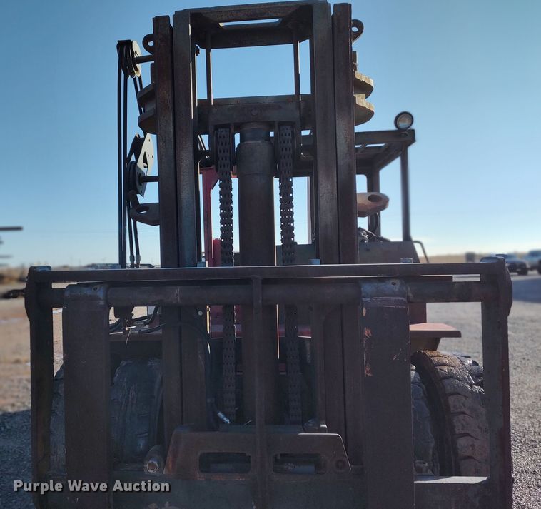 image for item LK9433 1978 Taylor  TY-300-S  forklift