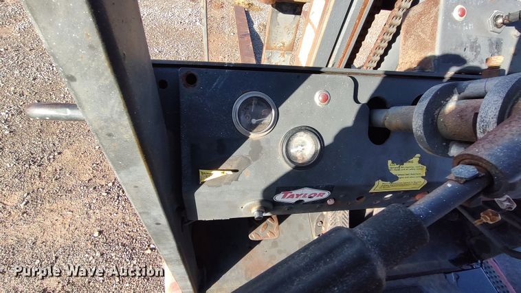 image for item LK9433 1978 Taylor  TY-300-S  forklift