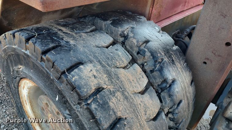 image for item LK9433 1978 Taylor  TY-300-S  forklift