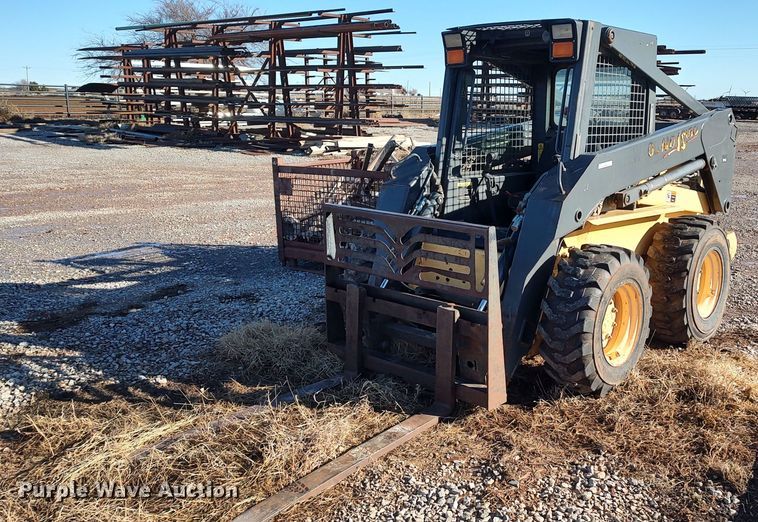 image for item LK9434 2001 New Holland LS180  skid steer loader