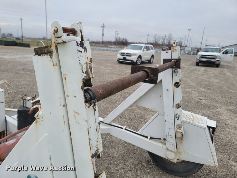 image for item MH9630 1993 Redi Haul  reel trailer