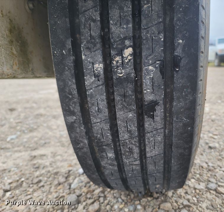 image for item MH9630 1993 Redi Haul  reel trailer