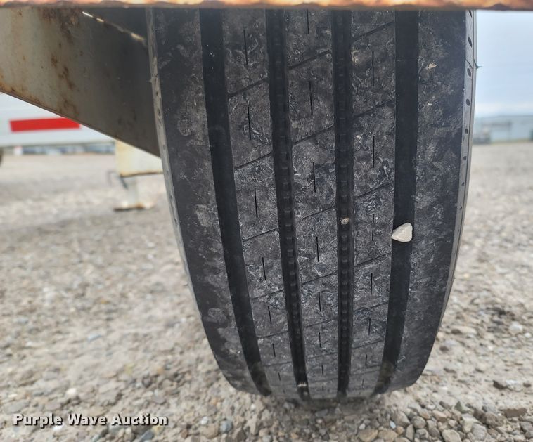 image for item MH9630 1993 Redi Haul  reel trailer