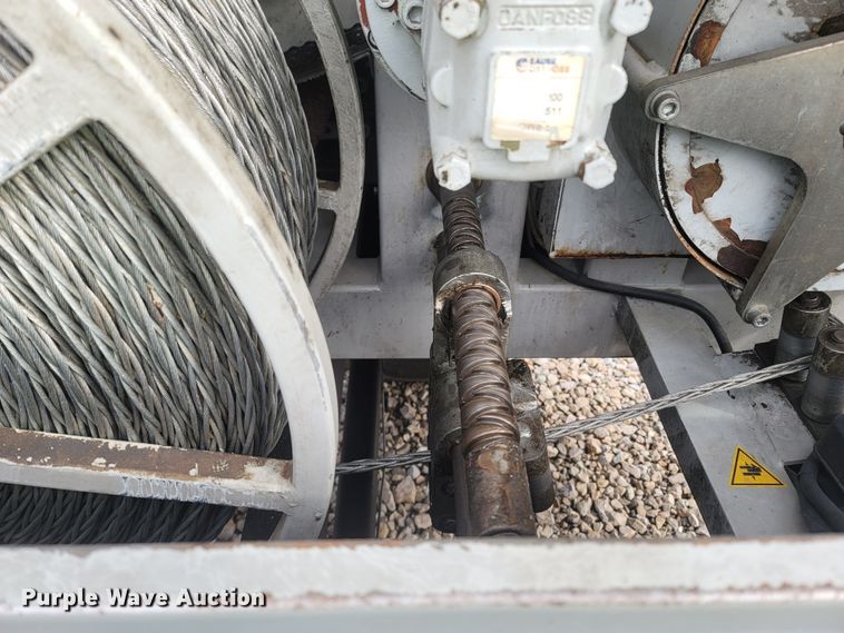 image for item MH9632 2004 Condux Tesmec  underground cable puller