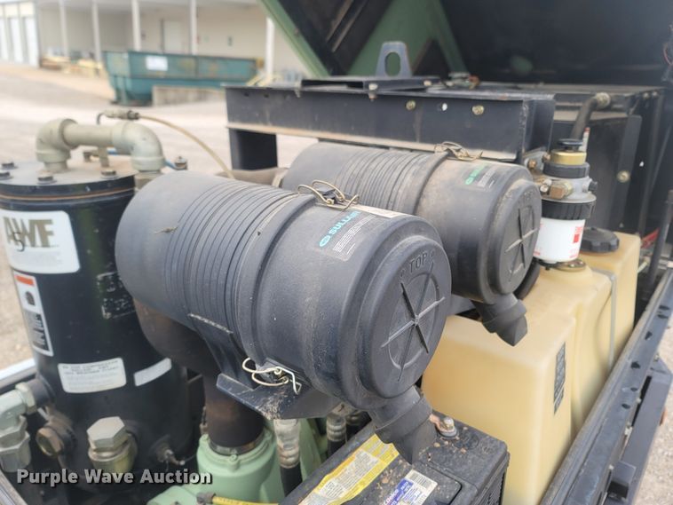 image for item MH9632 2004 Condux Tesmec  underground cable puller