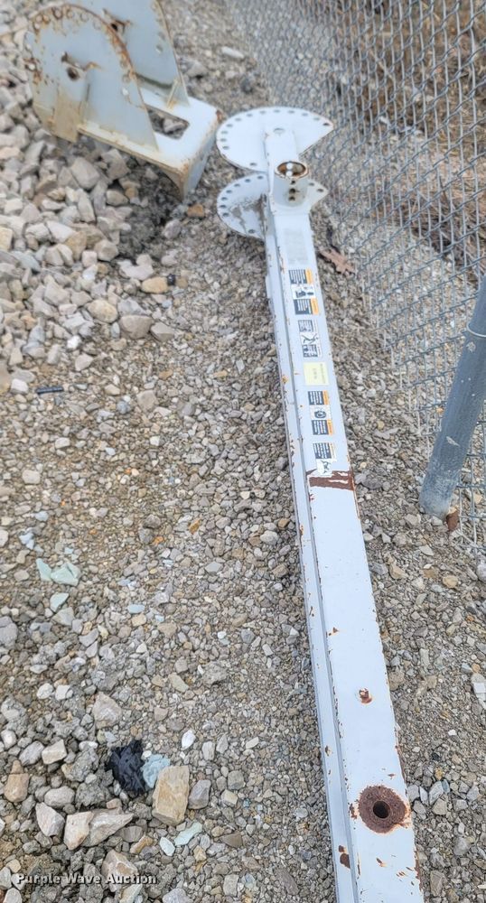 image for item MH9632 2004 Condux Tesmec  underground cable puller