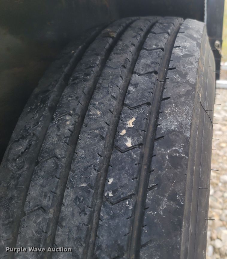 image for item MH9632 2004 Condux Tesmec  underground cable puller