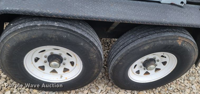 image for item MH9632 2004 Condux Tesmec  underground cable puller