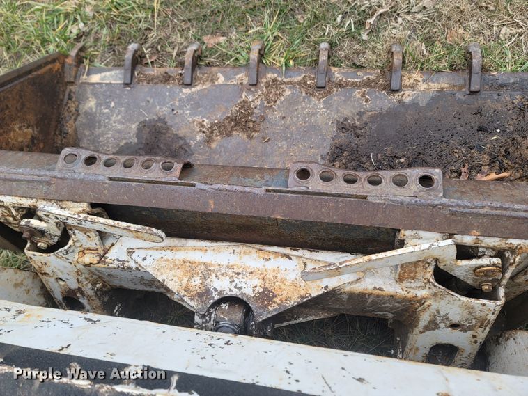 image for item MH9637 1986 Bobcat 743  skid steer loader