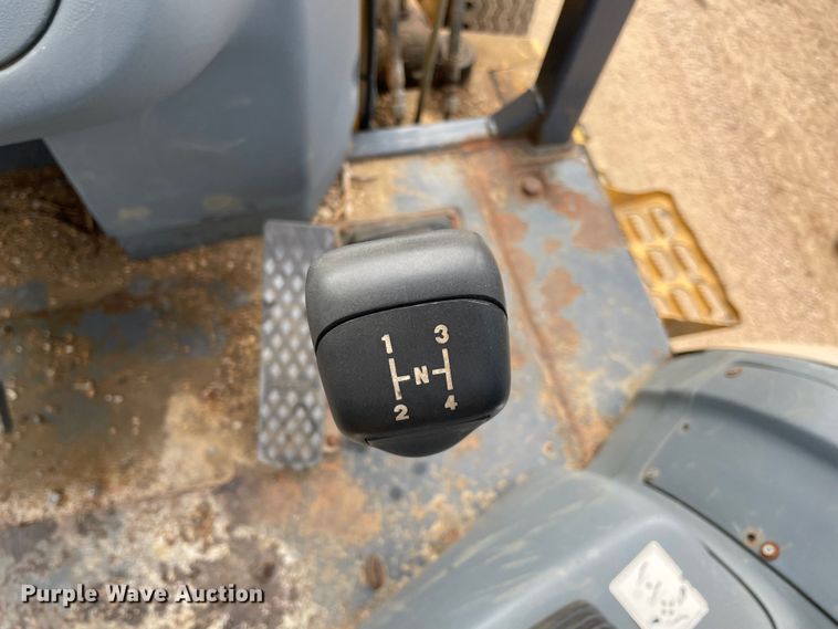 image for item MI9655 New Holland 555E  backhoe