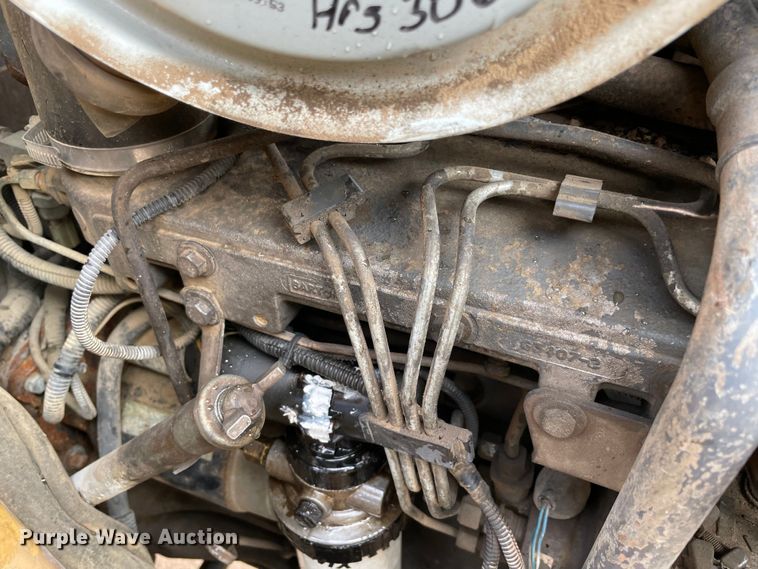 image for item MI9655 New Holland 555E  backhoe