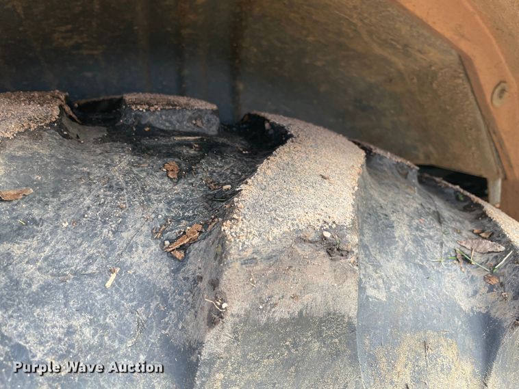 image for item MI9655 New Holland 555E  backhoe