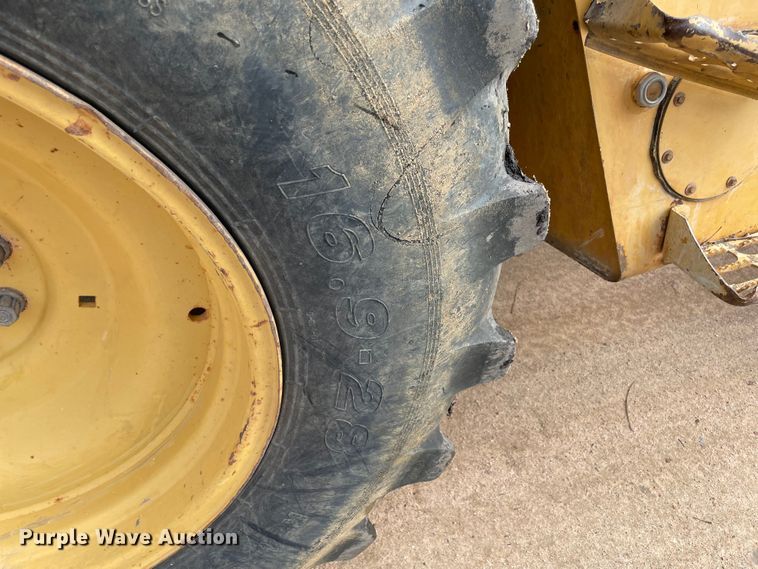 image for item MI9655 New Holland 555E  backhoe