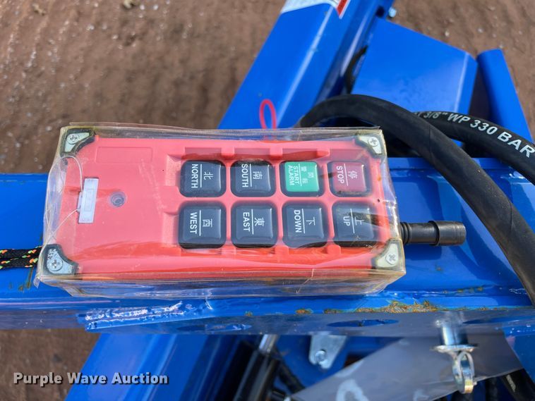 image for item MR9466 TopCat SSSG72  skid steer grader