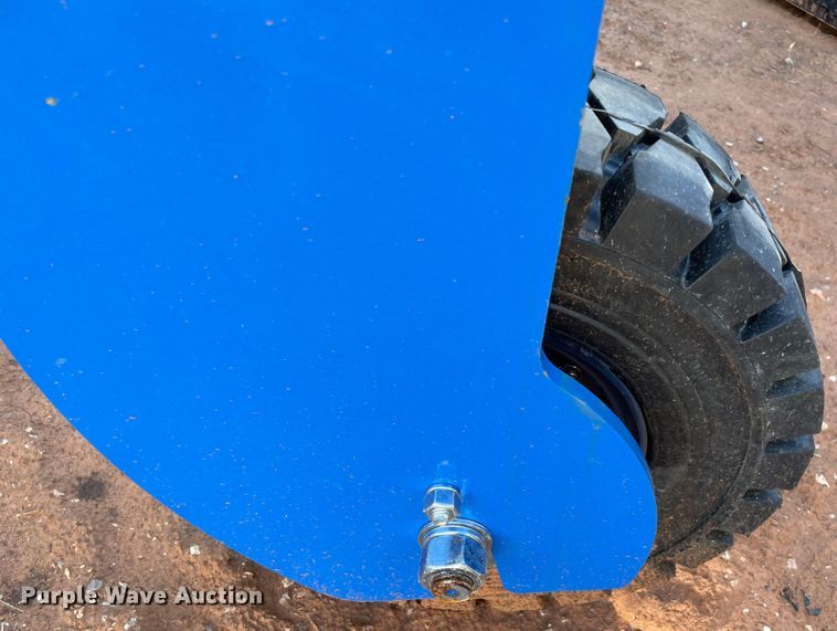 image for item MR9466 TopCat SSSG72  skid steer grader