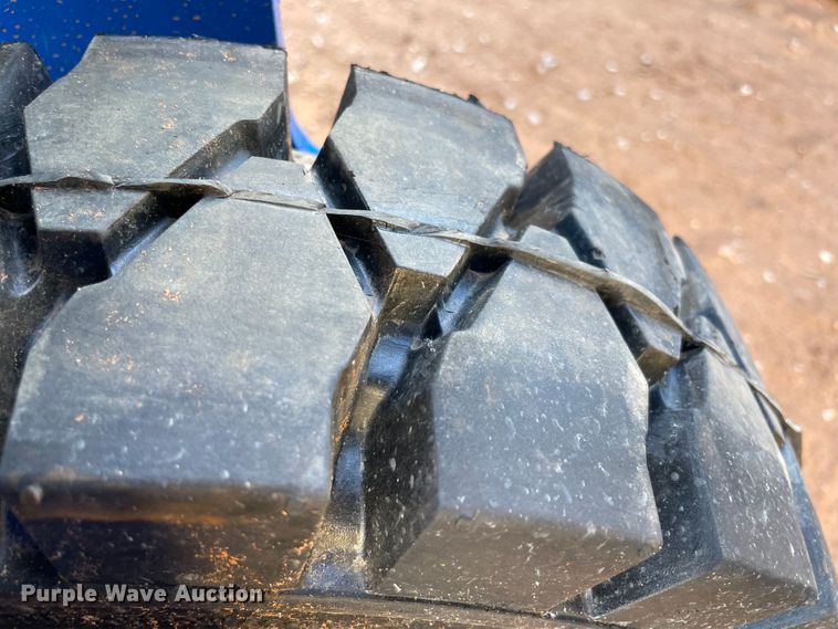 image for item MR9466 TopCat SSSG72  skid steer grader